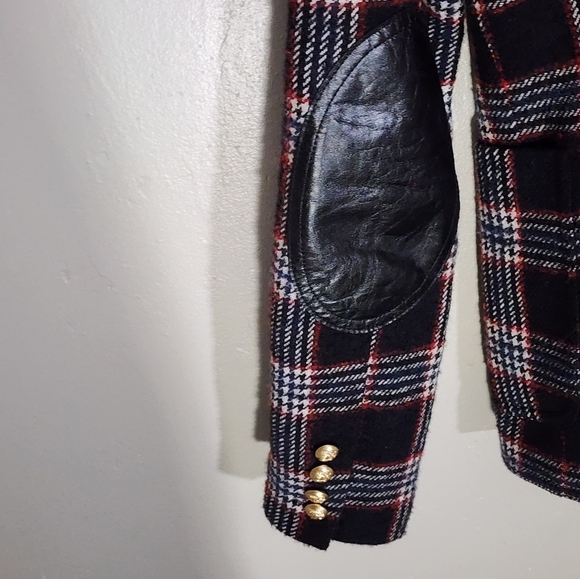 Smythe Plaid Women's Jacket - Black and Red - Picture 4 of 6